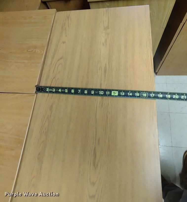 image for item MD9370 Furniture