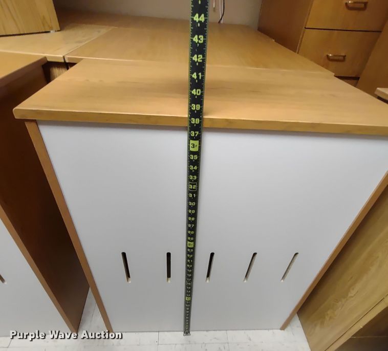 image for item MD9370 Furniture