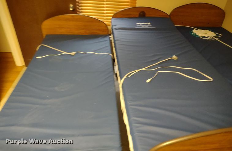 image for item MD9372 (6) Joerns B530 patient beds