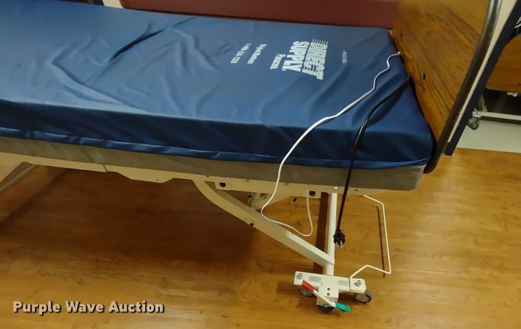 image for item MD9373 (6) Joerns B530 patient beds