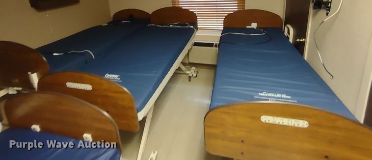 image for item MD9374 (6) patient beds