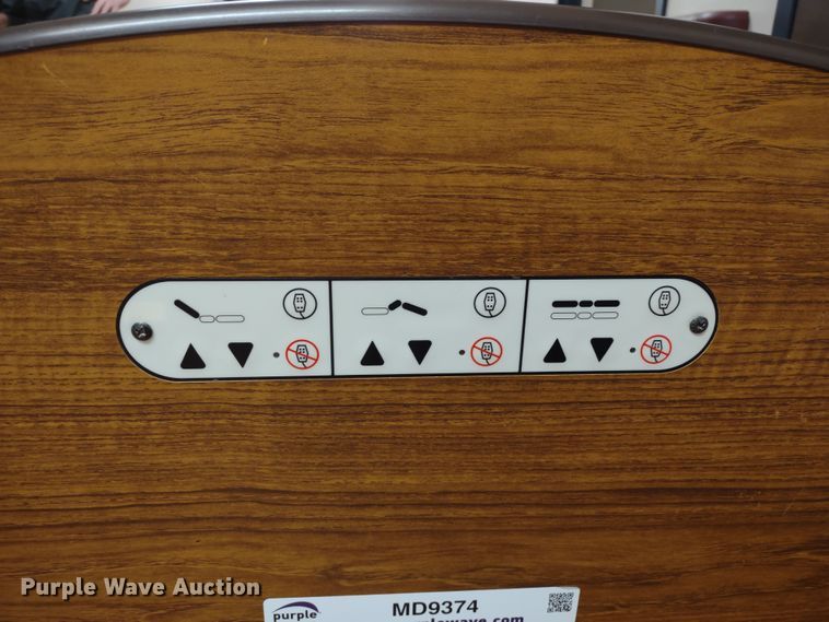 image for item MD9374 (6) patient beds
