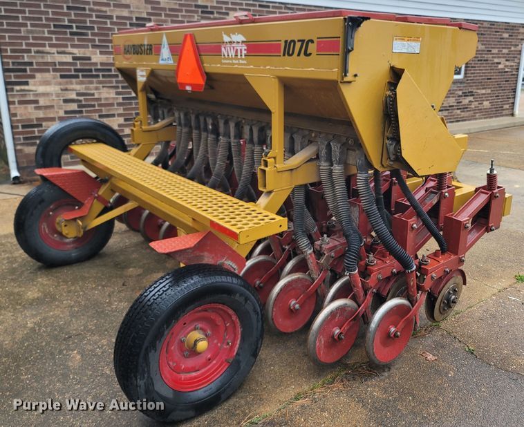image for item ME9045 HayBuster 107C  grain drill