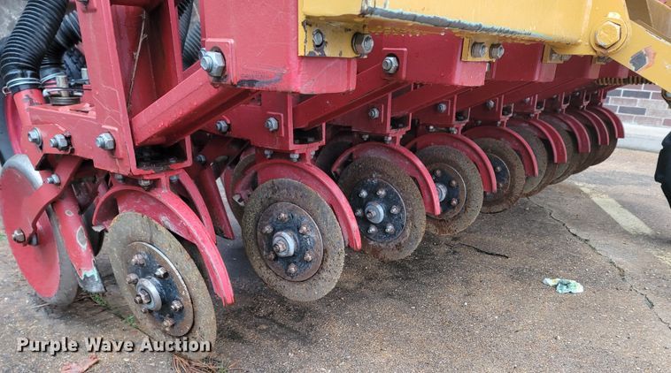 image for item ME9045 HayBuster 107C  grain drill
