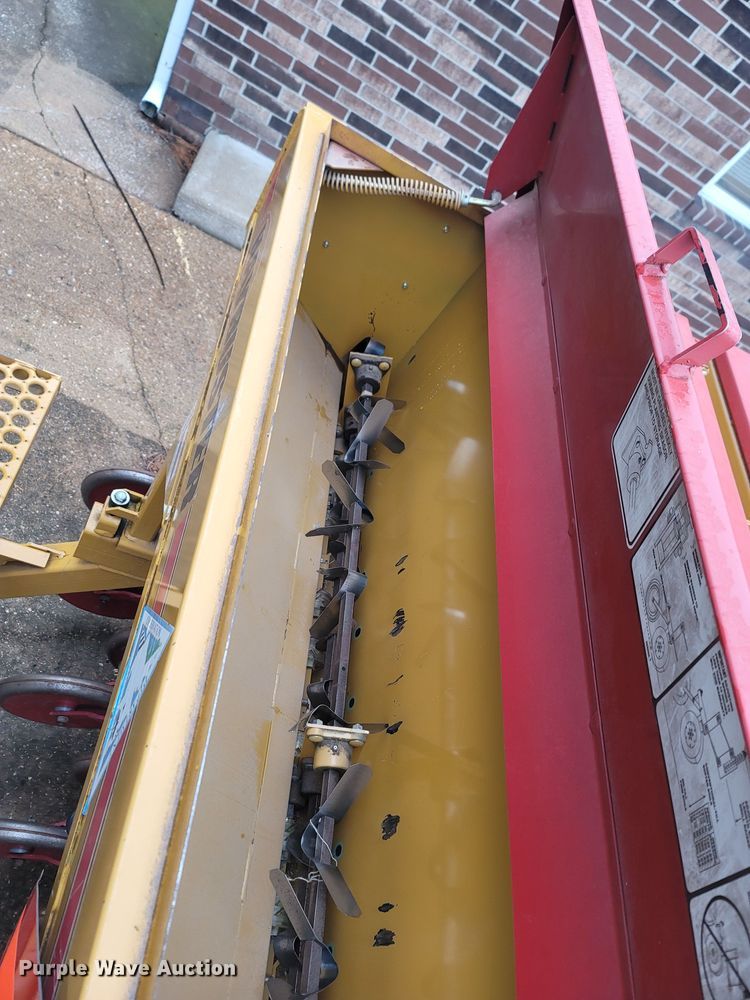 image for item ME9045 HayBuster 107C  grain drill