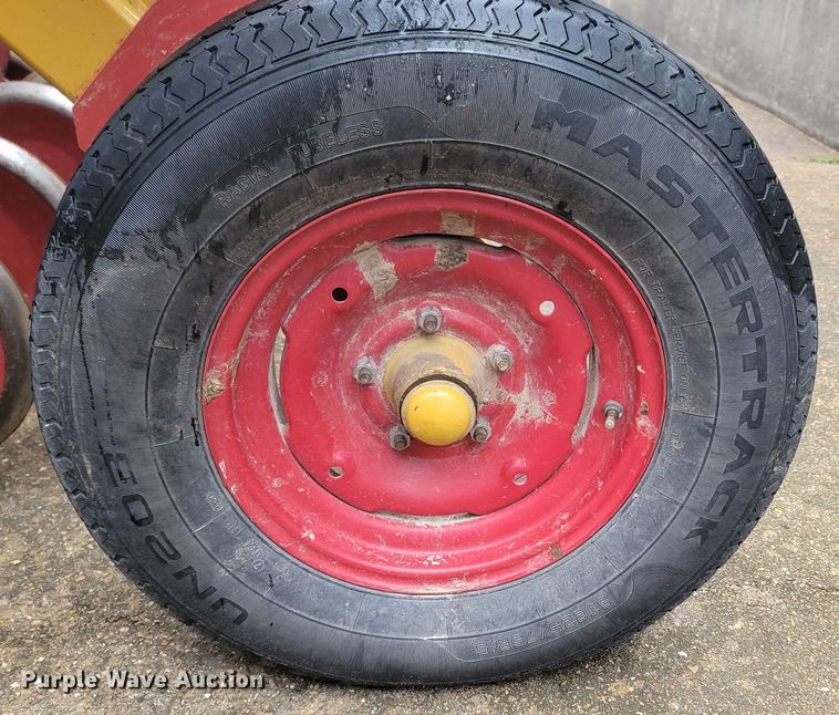 image for item ME9045 HayBuster 107C  grain drill