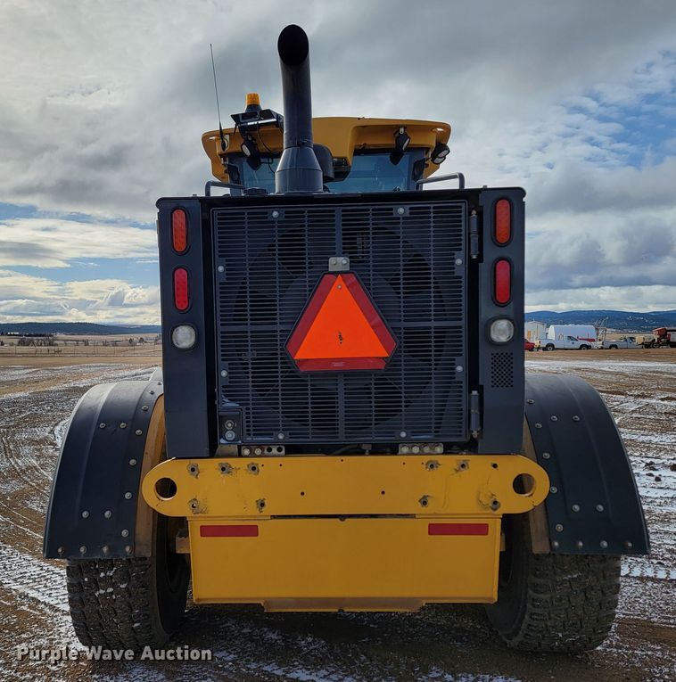 image for item ME9696 2014 John Deere 772GP  motor grader