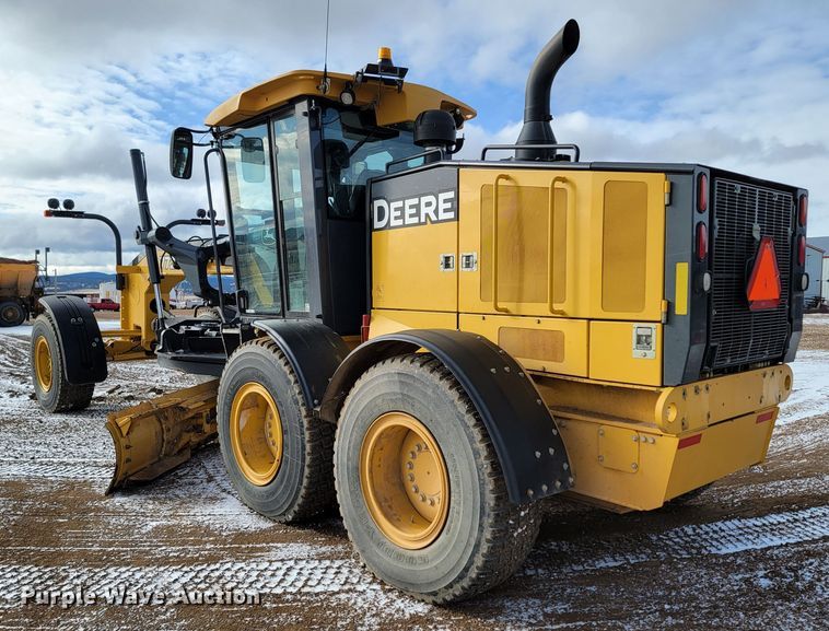 image for item ME9696 2014 John Deere 772GP  motor grader