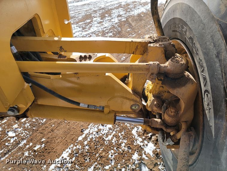 image for item ME9696 2014 John Deere 772GP  motor grader