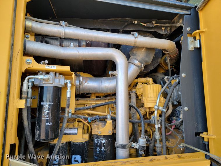 image for item ME9696 2014 John Deere 772GP  motor grader