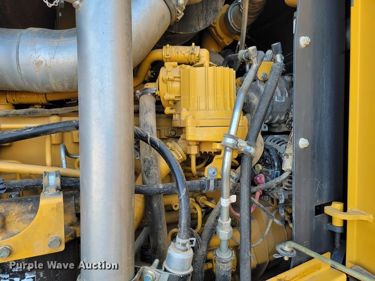 image for item ME9696 2014 John Deere 772GP  motor grader