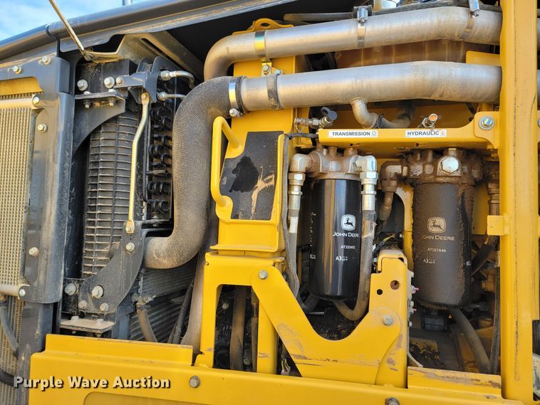 image for item ME9696 2014 John Deere 772GP  motor grader