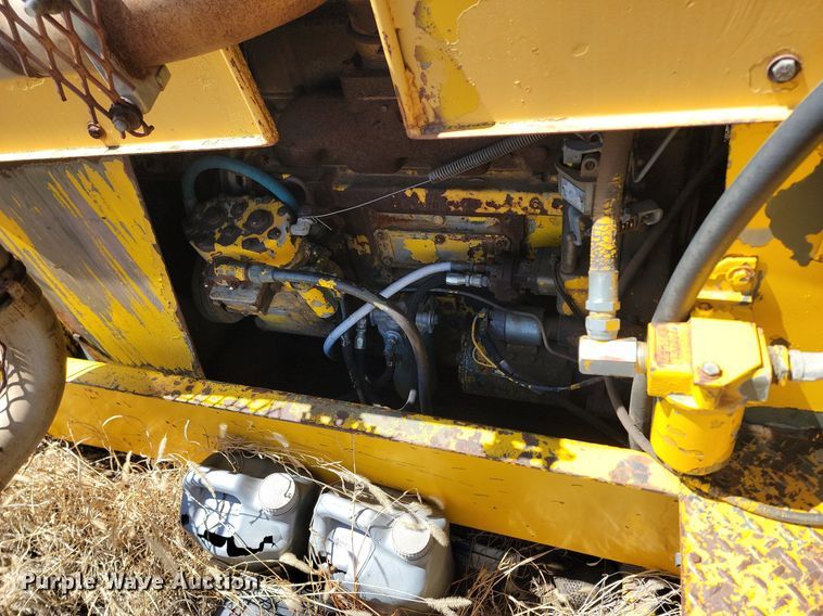 image for item ME9697 Tampo SP-1070M  pneumatic roller