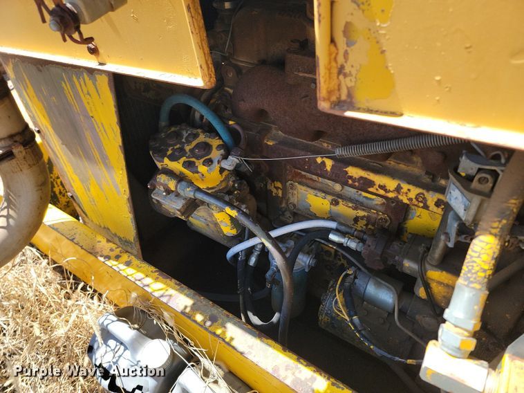 image for item ME9697 Tampo SP-1070M  pneumatic roller