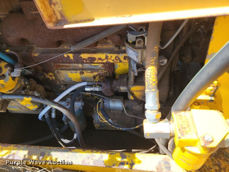 image for item ME9697 Tampo SP-1070M  pneumatic roller