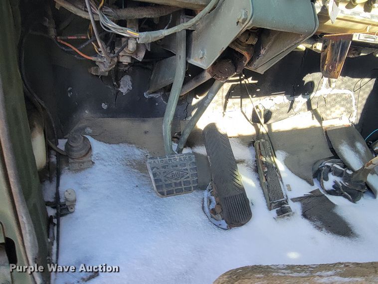 image for item ME9700 1983 GMC 9500  semi truck