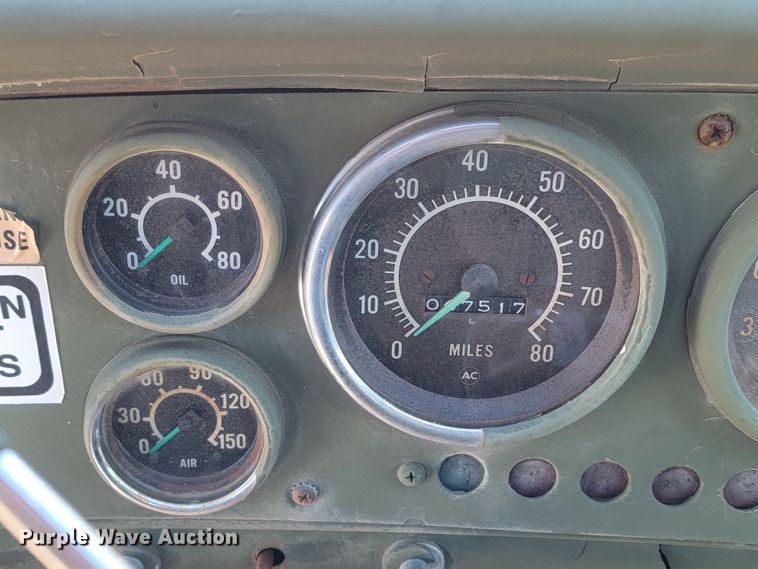 image for item ME9700 1983 GMC 9500  semi truck