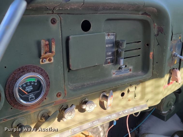 image for item ME9700 1983 GMC 9500  semi truck