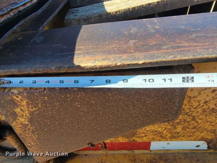 image for item ME9701 1994 Trail King TK-110-HDG  lowboy equipment trailer