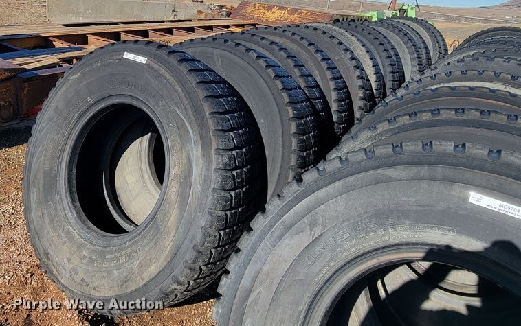 image for item ME9703 (13) Goodyear 17.5R25 tires