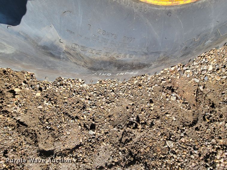 image for item ME9706 Tires and wheels