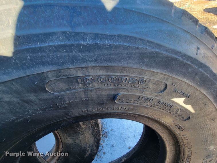 image for item ME9706 Tires and wheels