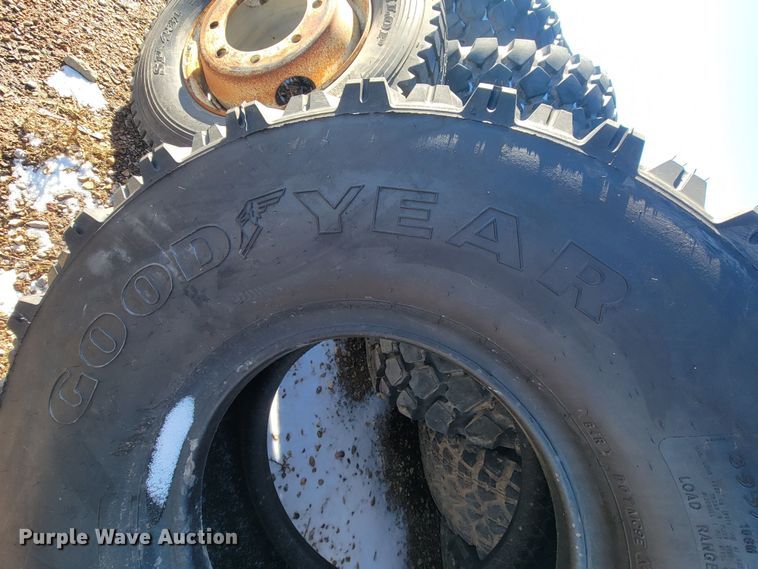 image for item ME9706 Tires and wheels