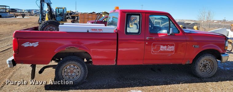 image for item ME9709 1995 Ford F150 XL  SuperCab pickup truck