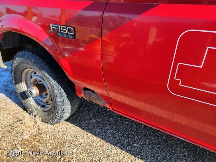 image for item ME9709 1995 Ford F150 XL  SuperCab pickup truck