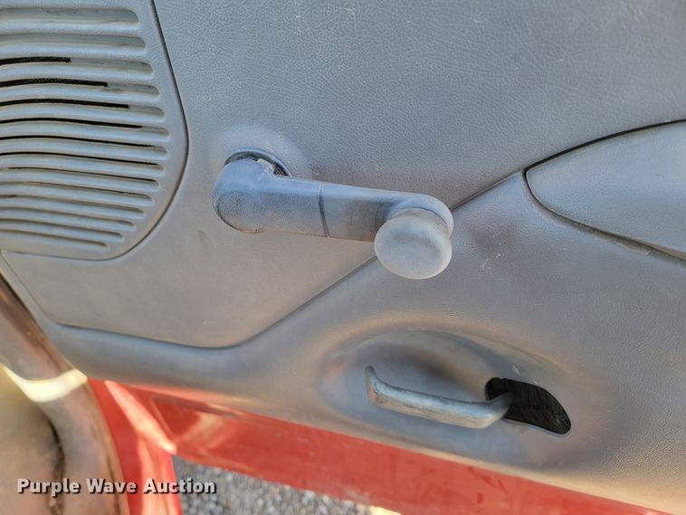 image for item ME9709 1995 Ford F150 XL  SuperCab pickup truck