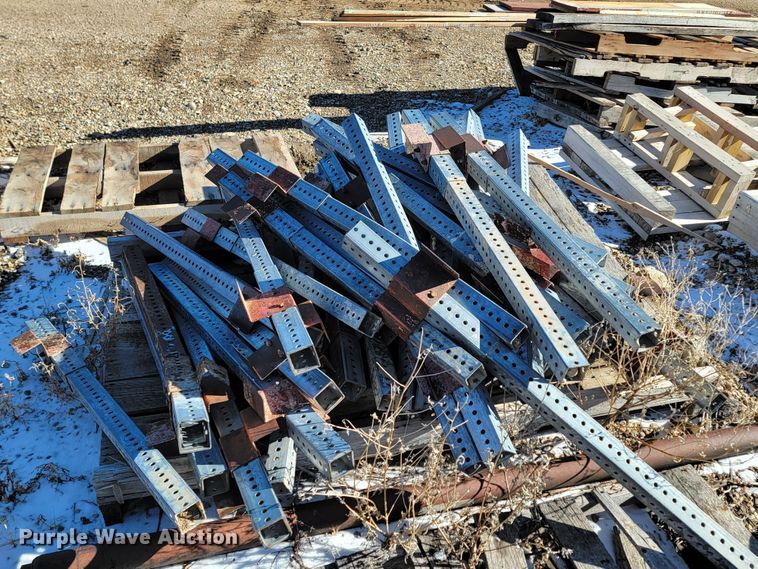 image for item ME9711 Street signs and mounts