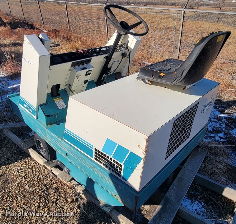 image for item ME9712 Tennat 215E   sweeper