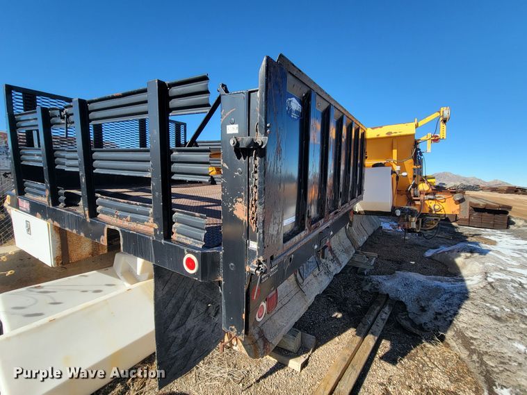 image for item ME9713 Reading  flatbed