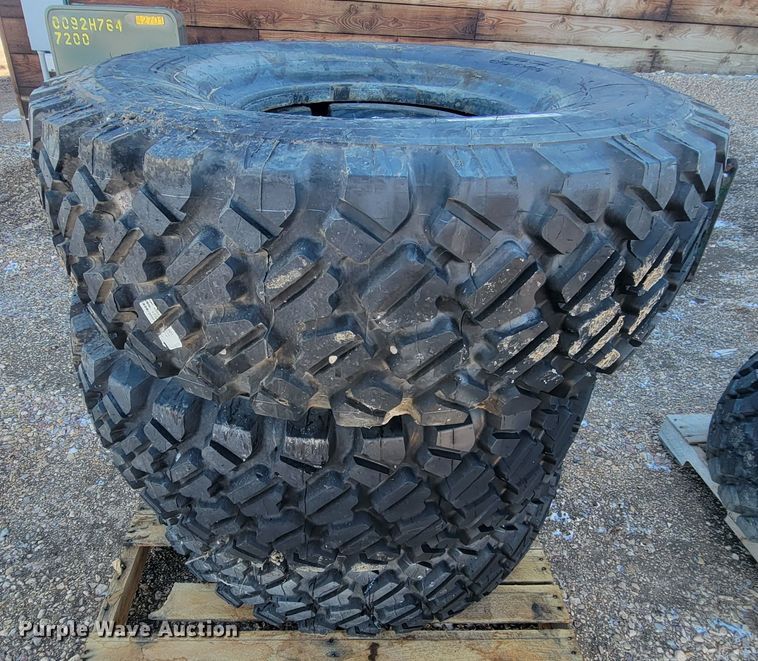 image for item ME9715 (3) Michelin 395/85R20 tires