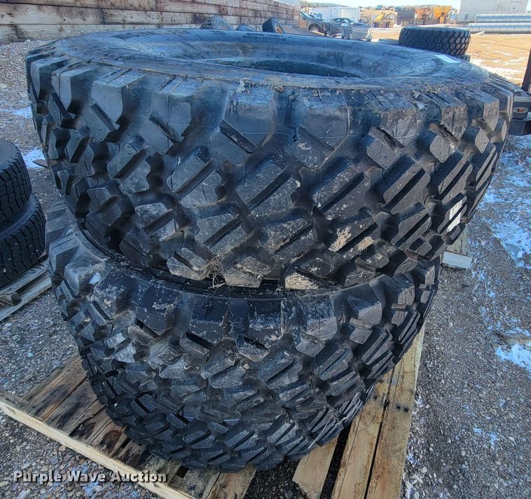 image for item ME9715 (3) Michelin 395/85R20 tires