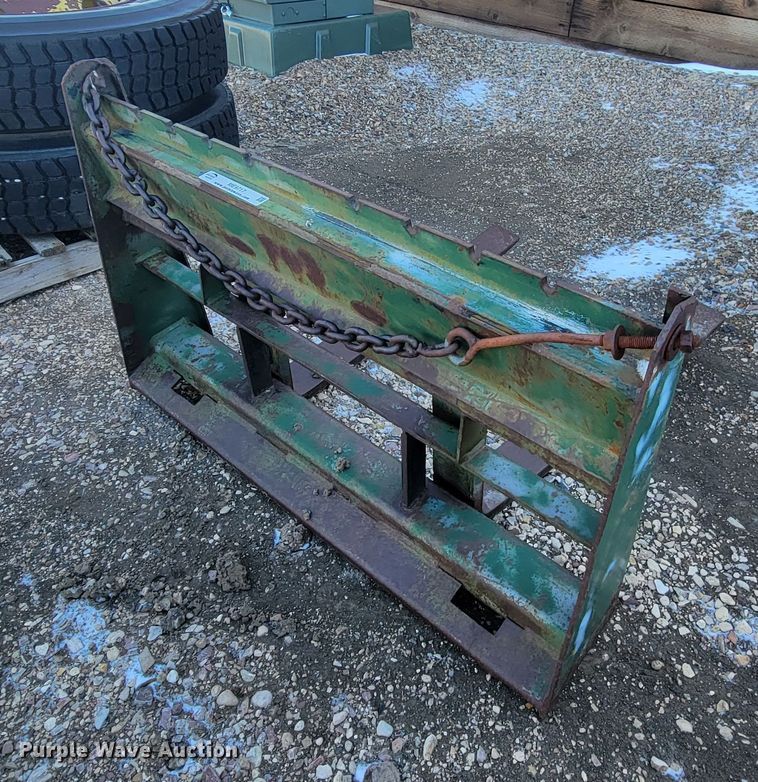 image for item ME9717 Skid steer forks