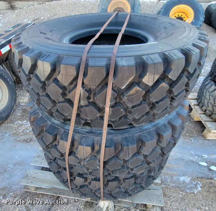 image for item ME9718 (3) Michelin 395/85R20 tires