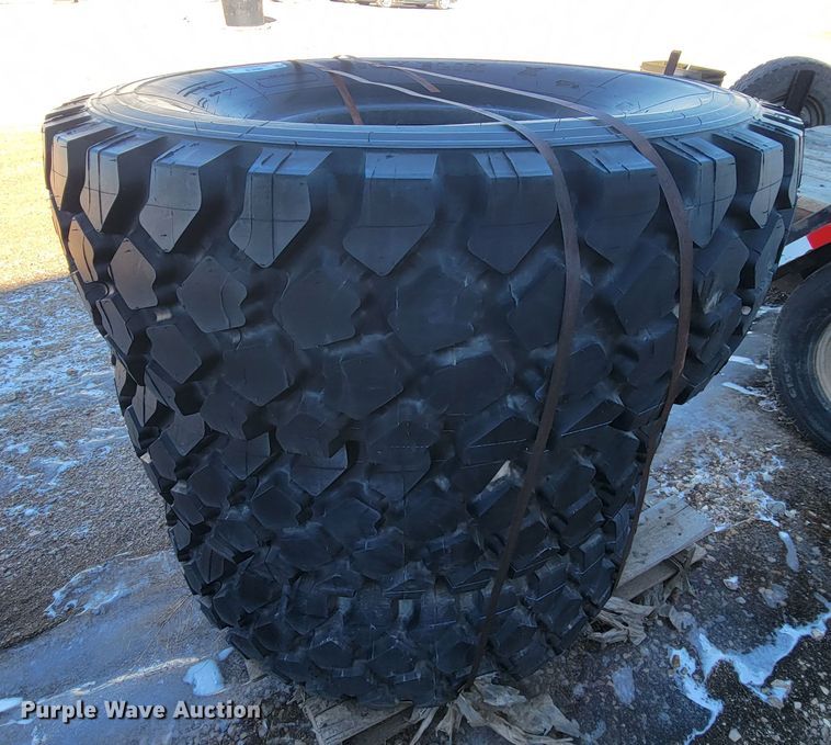 image for item ME9718 (3) Michelin 395/85R20 tires