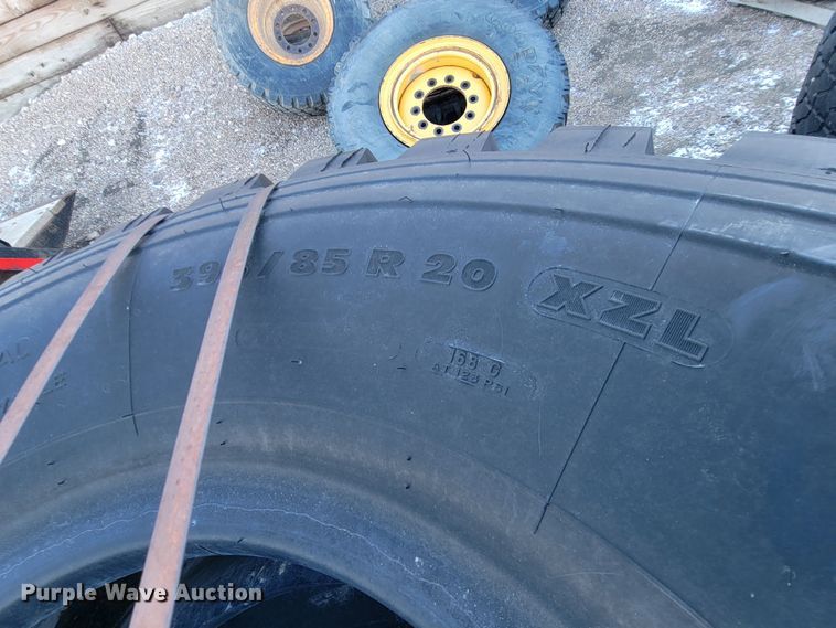 image for item ME9718 (3) Michelin 395/85R20 tires