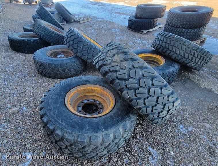 image for item ME9719 (10) Michelin 395/85R20 tires and wheels