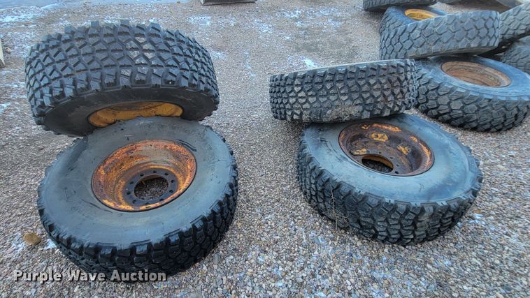 image for item ME9719 (10) Michelin 395/85R20 tires and wheels