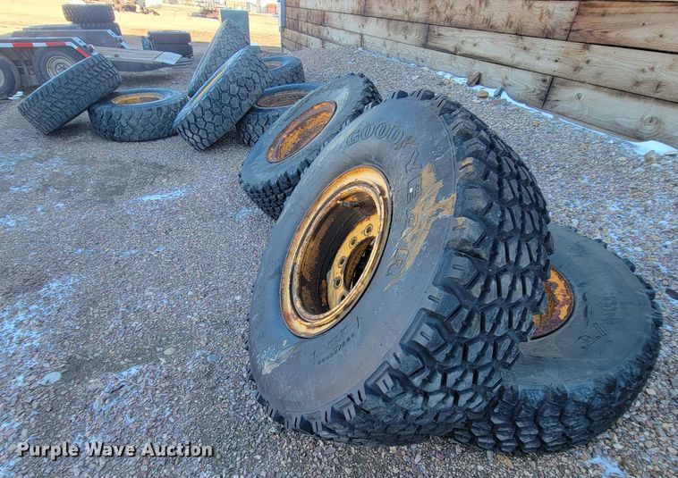 image for item ME9719 (10) Michelin 395/85R20 tires and wheels