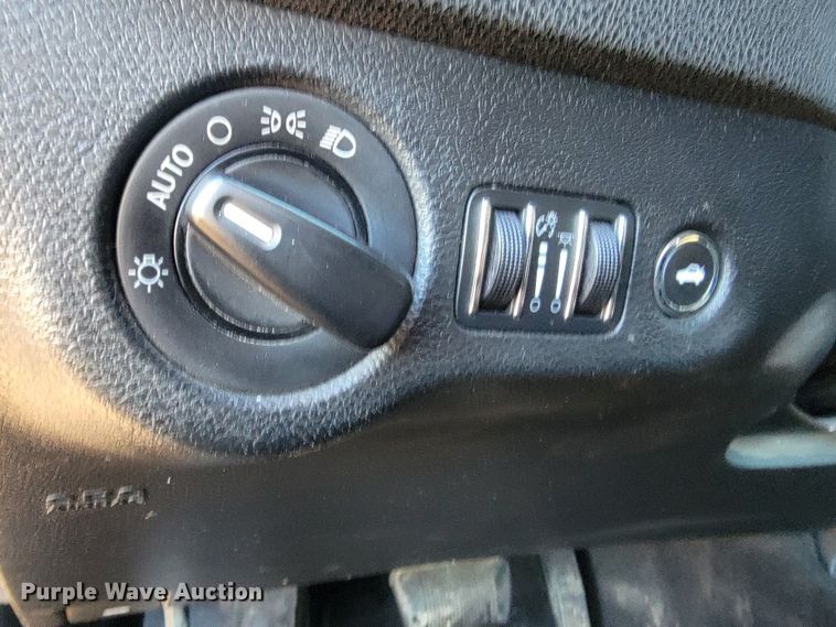 image for item ME9726 2015 Dodge  Charger Police