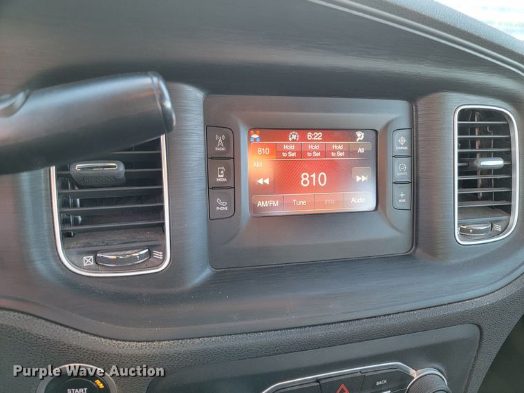 image for item ME9726 2015 Dodge  Charger Police