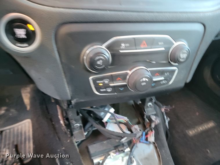 image for item ME9726 2015 Dodge  Charger Police