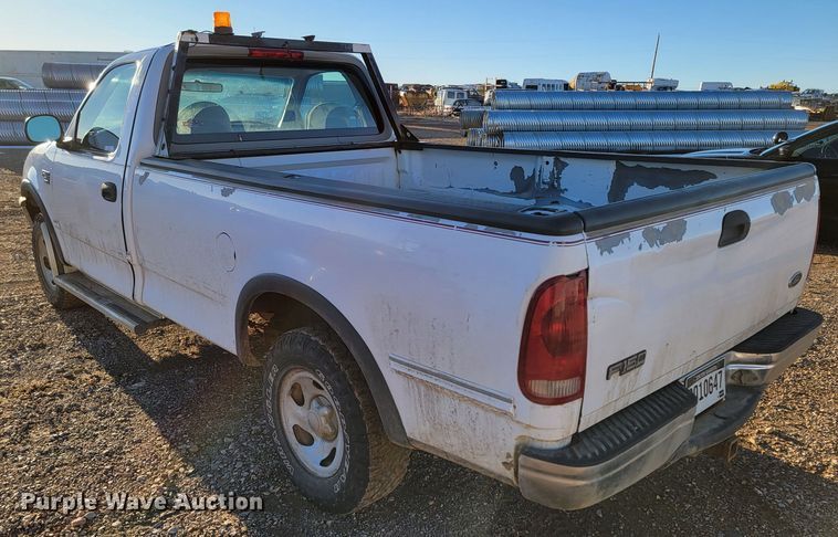 image for item ME9727 1998 Ford F150 XL  pickup truck