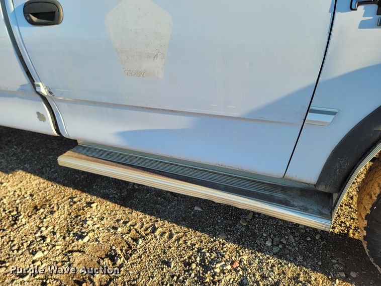 image for item ME9727 1998 Ford F150 XL  pickup truck