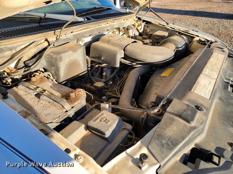 image for item ME9727 1998 Ford F150 XL  pickup truck