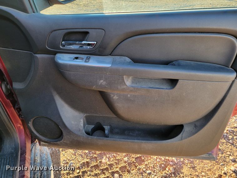 image for item ME9728 2010  Chevrolet Tahoe  SUV