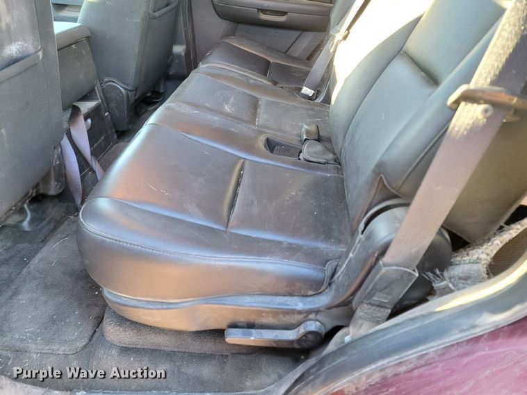 image for item ME9728 2010  Chevrolet Tahoe  SUV